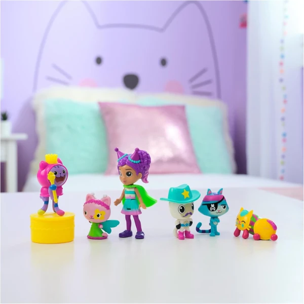 Набор мини-фигурок: праздничная коллекция, серия «gabby’s dollhouse» 5