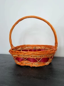 ОРАНЖЕВАЯ КОРЗИНА ИЗ ЛОЗЫ ОВАЛ С РУЧКОЙ 39×45 СМ