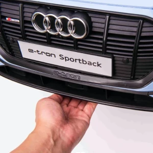 Masinuta electrica audi e-tron sportback, 12v7ah, motor 390 x 4, roti eva, scaun din piele. Thumbnail 8