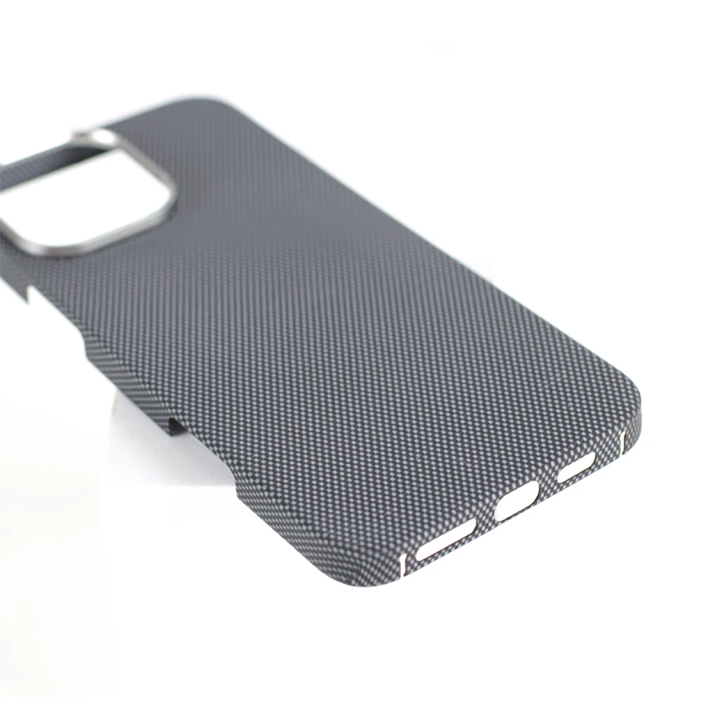Vanta case carbon ring plain 600d magsafe for  iphone 16, plain white 4
