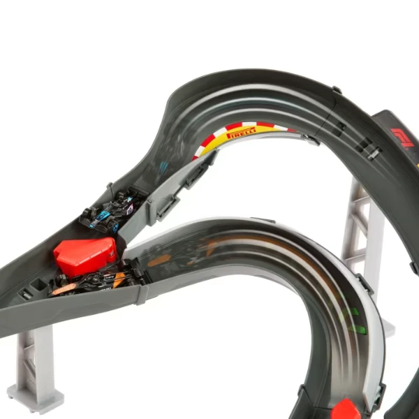 Hot wheels formula 1: pistă de curse sprint cu 3 mașinuțe 1:64 6