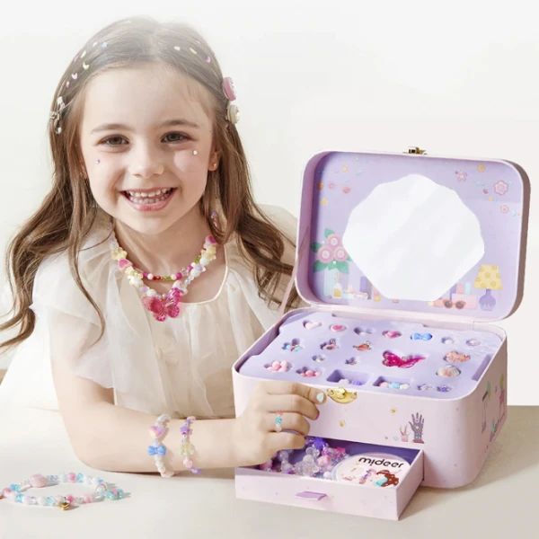 Set de creare bijuterii charm cu cutie 10