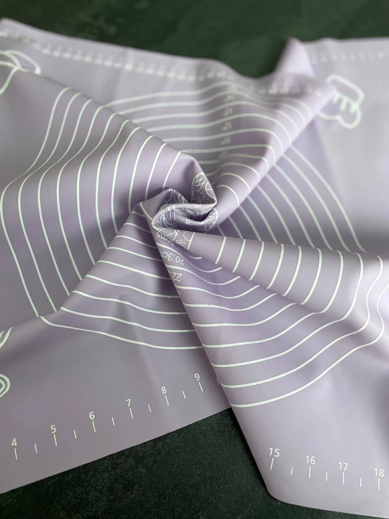Covoraș din silicon pentru aluat 45×65 cm violet(2023-6-2) 2
