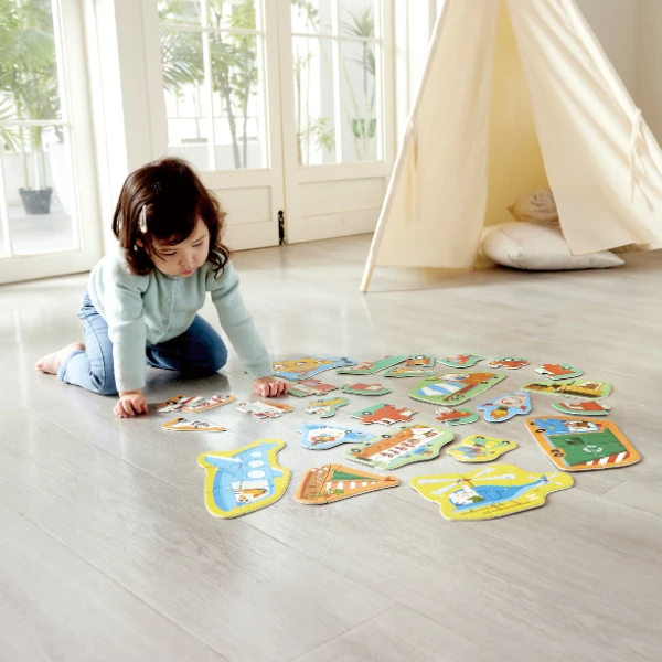 Set puzzle 15 în 1 "vehicule" 4