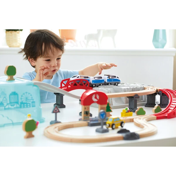 Set trenulet, cu cutie de depozitare 9