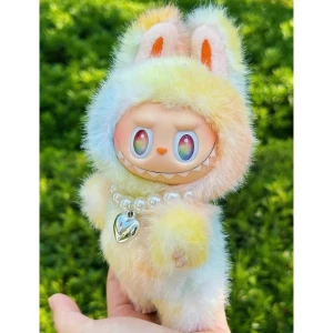 Фигурка labubu — серия "pin for love" Thumbnail 5