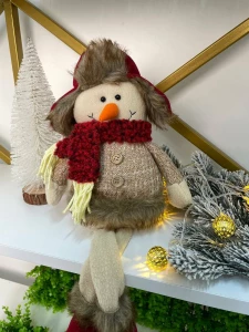 JUCARIE DECORATIVA OM DE ZAPADA – 44 CM (CP-24-081)