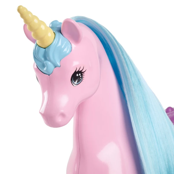 Păpușa barbie și unicornul 6
