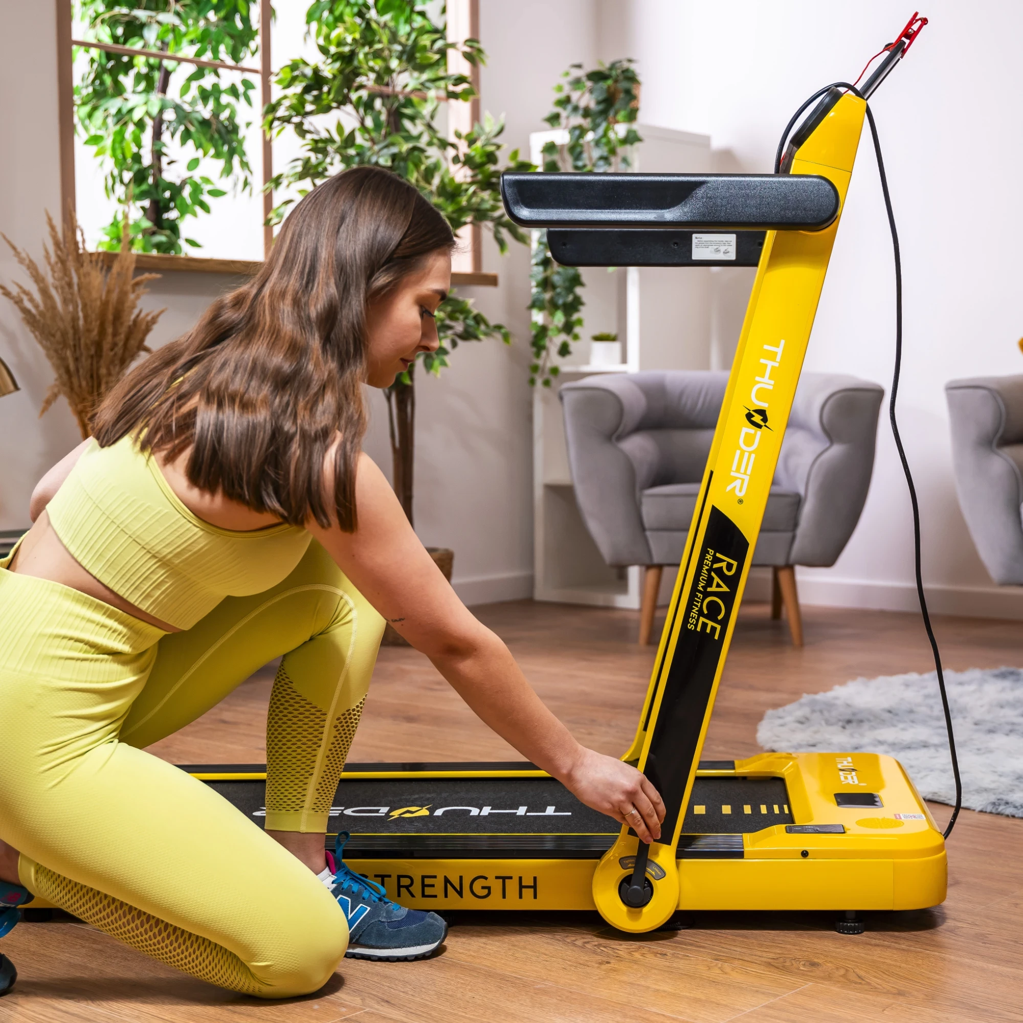 Banda de alergare electrica thunder race-gold 5