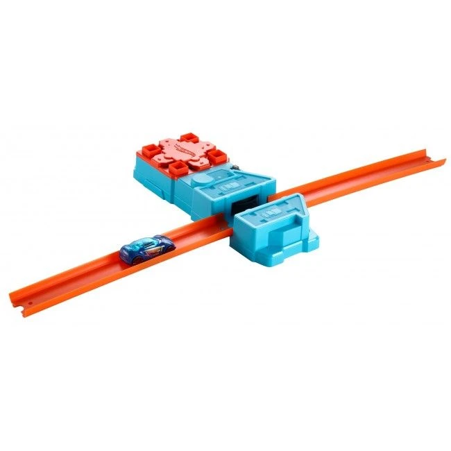 Hot wheels accelerator "truck builder" 4