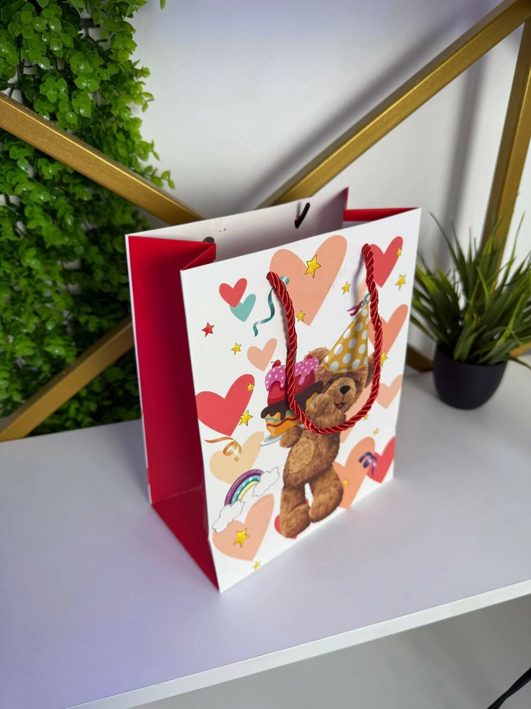 Punga cadou ursuletul cu tort si inimioare 26*32*12cm(cp-24-427-2) 3