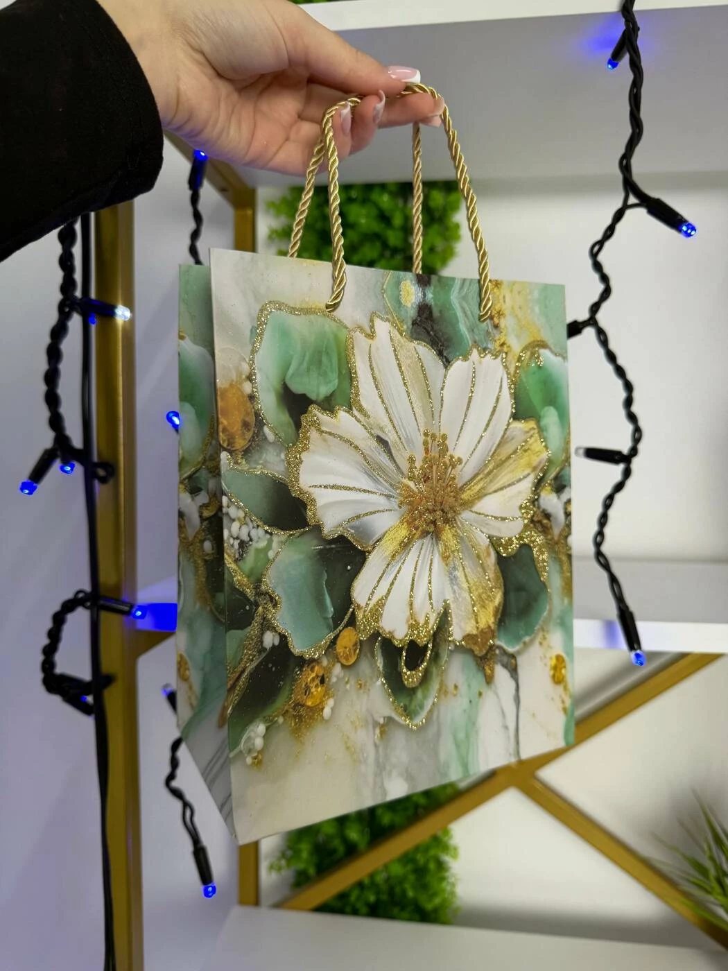 Punga cadou cu design floral, verde & auriu, 31*41*12 см (cp-24-418-3) 3