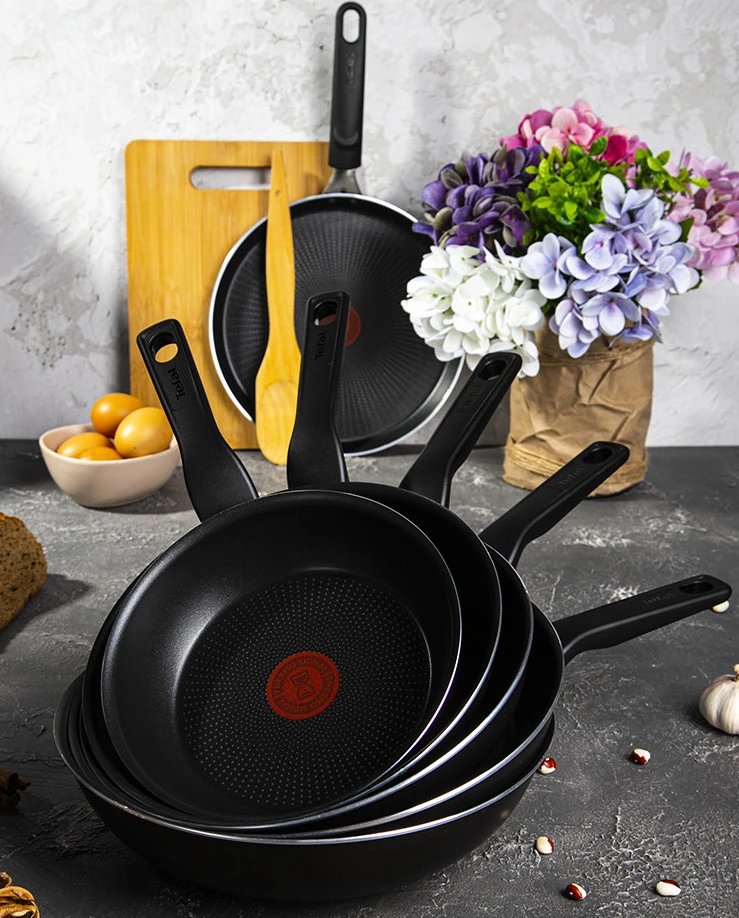 Tigaie tefal c3840453, 24cm, negru 18