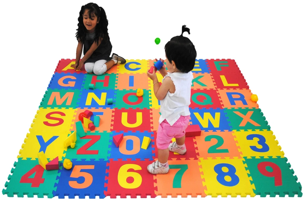 Covoraș-puzzle educativ "alfabet", 36 elem. 3