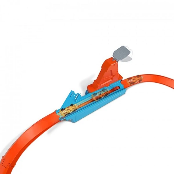 Hot wheels track "campionul cercului" seria "competitia pentru cupa" 4