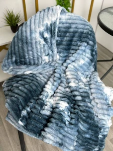 PATURA PUFOASA MODEL LINII, ALBASTRU INCHIS, 200×230 CM (GE3456)