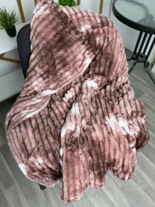 PATURA PUFOASA MODEL LINII, MARO INCHIS, 200×230 CM (GE3456)