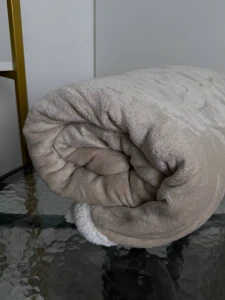 Пушистый плед с меховой подкладкой, холодный бежевый — белый, 200×230 см (ge3454) Thumbnail 4