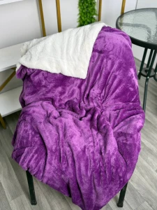 PATURA PUFOASA CU BLANITA, MOV - ALB, 200×230 CM ( GE3454 )