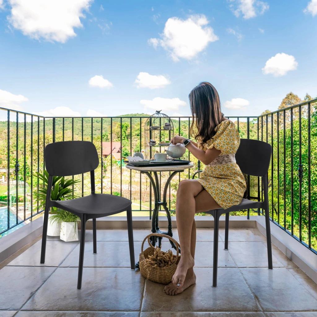 Scaun terasa jumi lara din plastic, negru 2