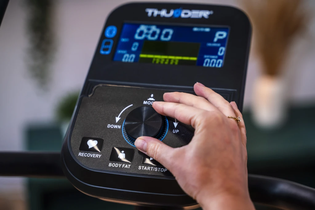 Bicicletă fitnes thunder trix 4