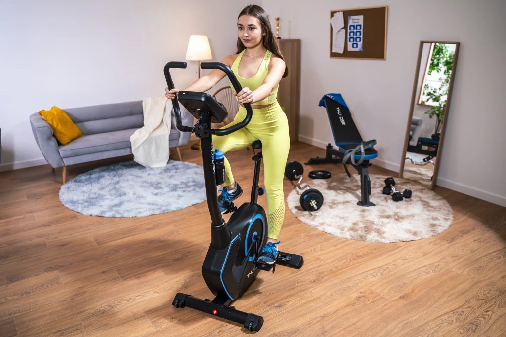 Bicicletă fitnes thunder trix 4