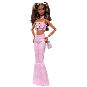 Păpușa barbie "fashionistă în top roz din denim și blugi evazați" Thumbnail 5