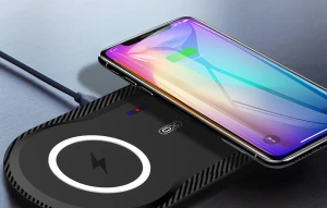 Беспроводное настольное зарядное устройство xo wx025 20 вт 2 в 1 (может заряжать два мобильных телефона одновременно) черное