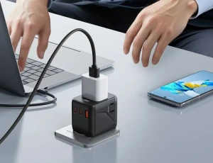 Încărcător universal de călătorie xo wl36 20w 2usb-c+1usb-a negru