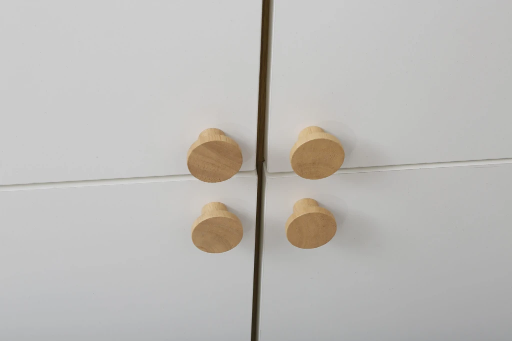 Шкаф marani 120x40x81h 4
