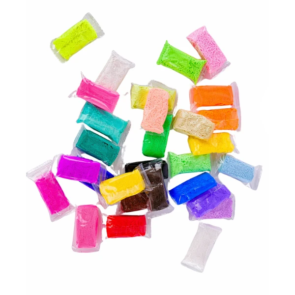 Set de modelare cu plastilină ușoară „extratereștri” 4
