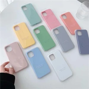 Силиконовый чехол с magsafe iphone 13 - мятный чехол