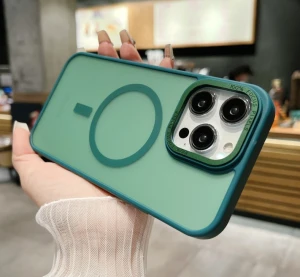 Чехол magsafe skin feeling iphone 17 pro max dark зеленый чехол