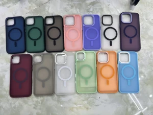 Чехол magsafe skin feeling iphone 17 pro max dark фиолетовый чехол