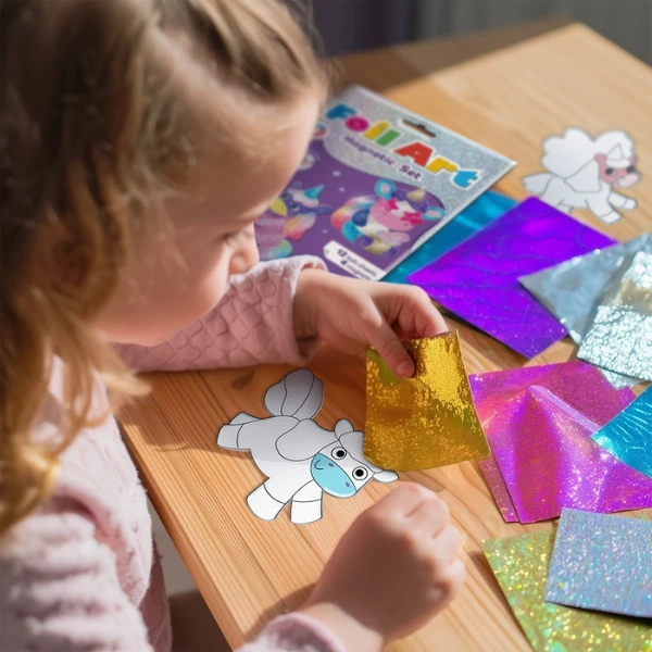 Set magnetic creativ cu folie „unicorni” 8