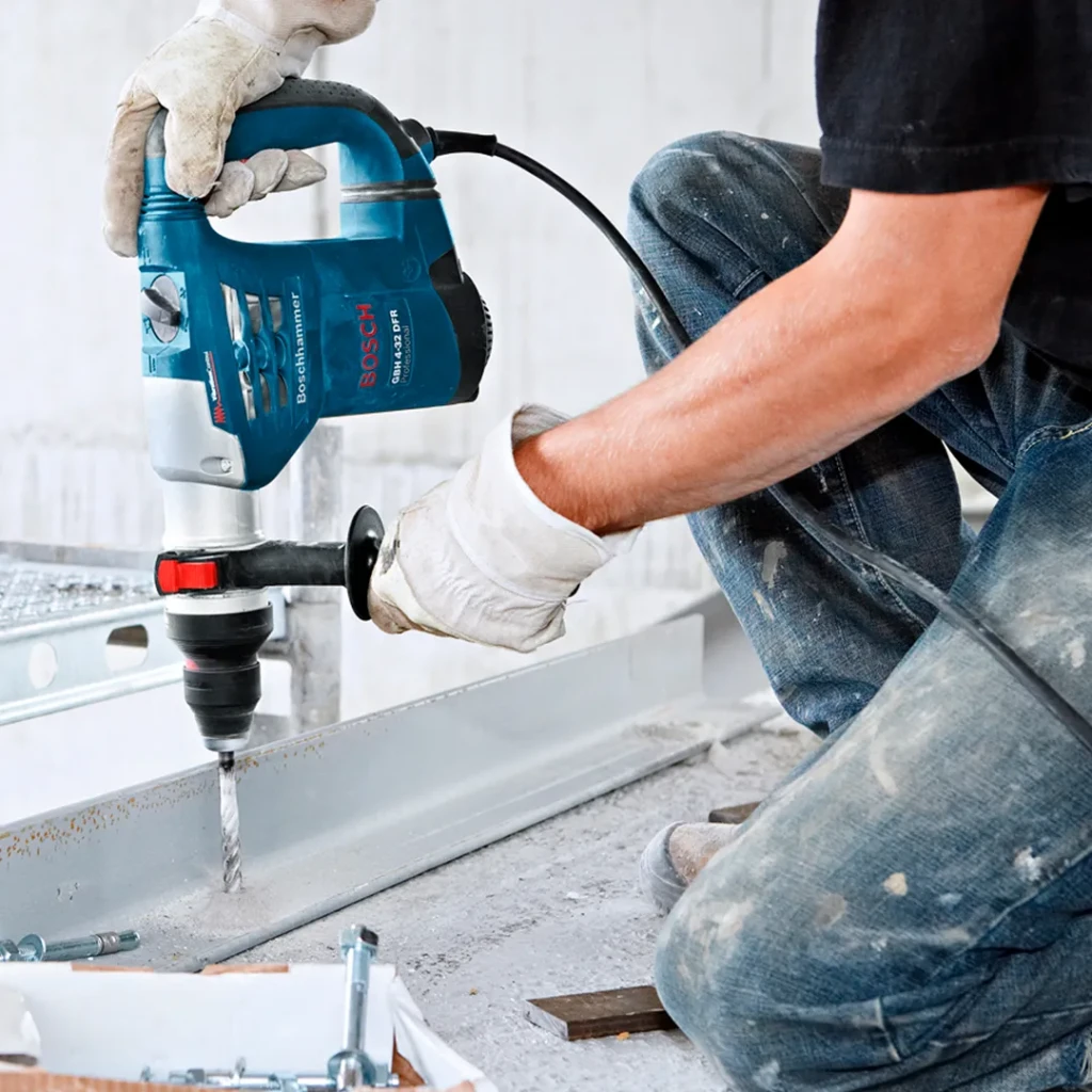 Перфоратор sds plus gbh 4-32 dfr 900 вт 220 - 240 в 4.2 дж 0 - 3600 уд/мин bosch 5