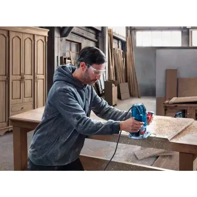 Mașină de frezat verticală bosch gof 130 1300 w 220 - 240 v 11000 - 28000 rot/min 2
