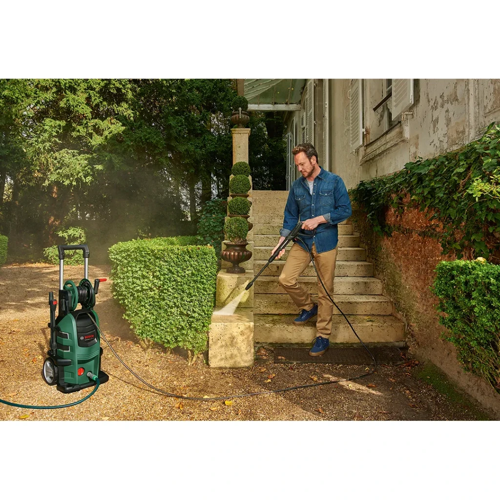 Мойка высокого давления bosch advancedaquatak 150 2.2 квт 220 - 240 в 150 бар 4
