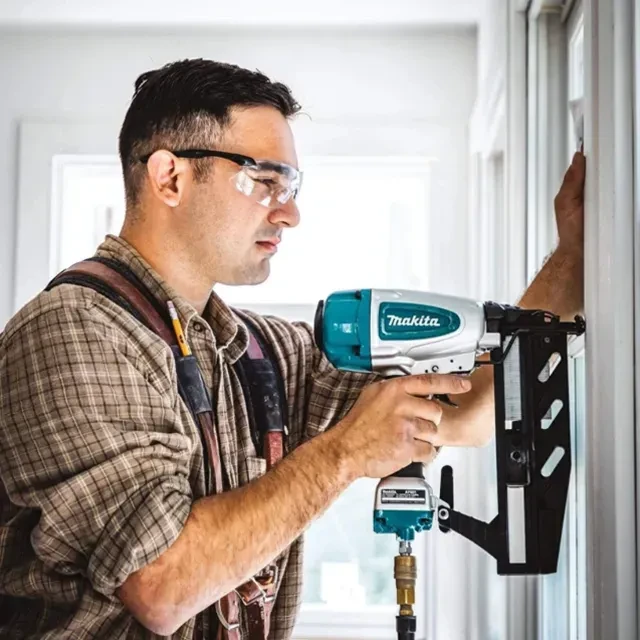 Пневматический пистолет для гвоздей af601 4.9 - 8.3 бар makita 3