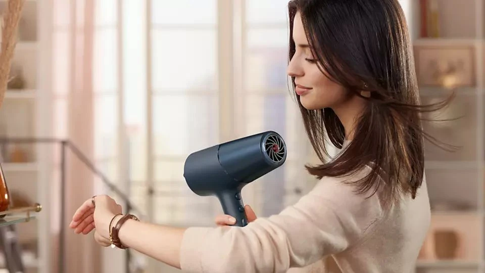Uscător de păr philips bhd512/00, 2300 w, negru 4