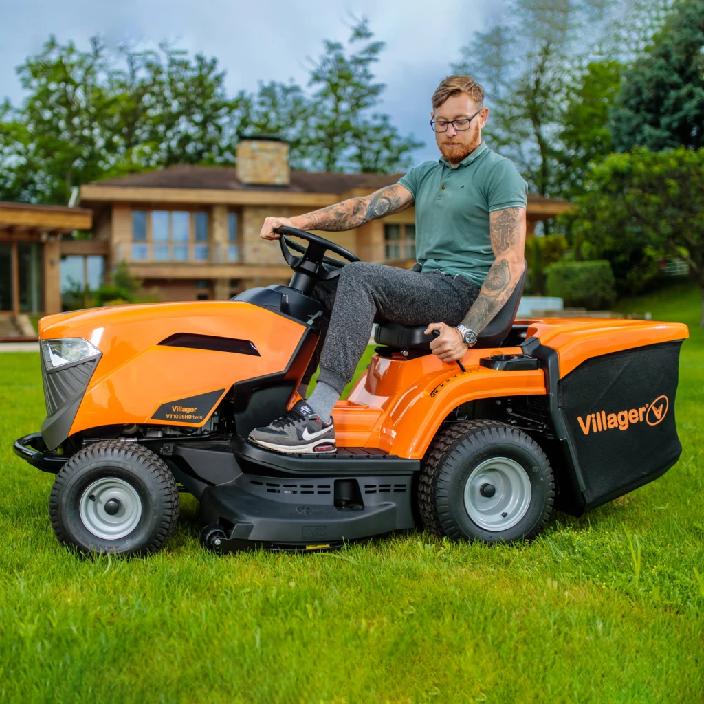 Трактор для газонов  villager vt 1025 hd twin 3
