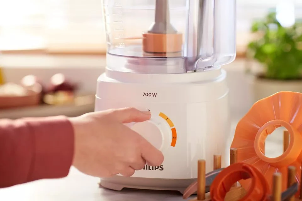 Кухонный комбайн philips hr7310/00, белый 10