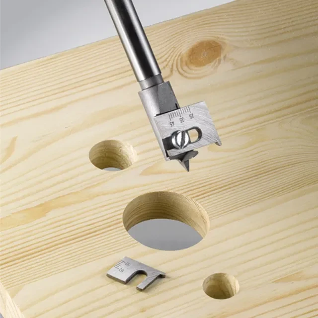 Burghiu reglabil pentru lemn 15 - 45 mm oțel hss cilindric kwb 2
