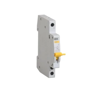 Contact de stare adăugător iek кс47 4 a 230 v