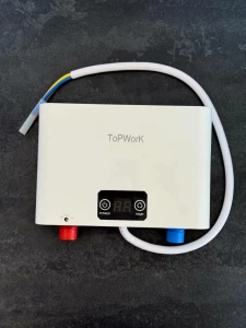 ЭЛЕКТРИЧЕСКИЙ ПРОТОЧНЫЙ ВОДОНАГРЕВАТЕЛЬ TOPWORK 5500W С ДУШЕМ