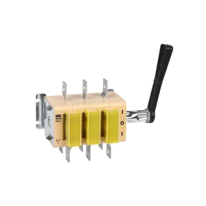 Întrerupător pârghie basculant iek vr32-630 3p 630 a 660 v